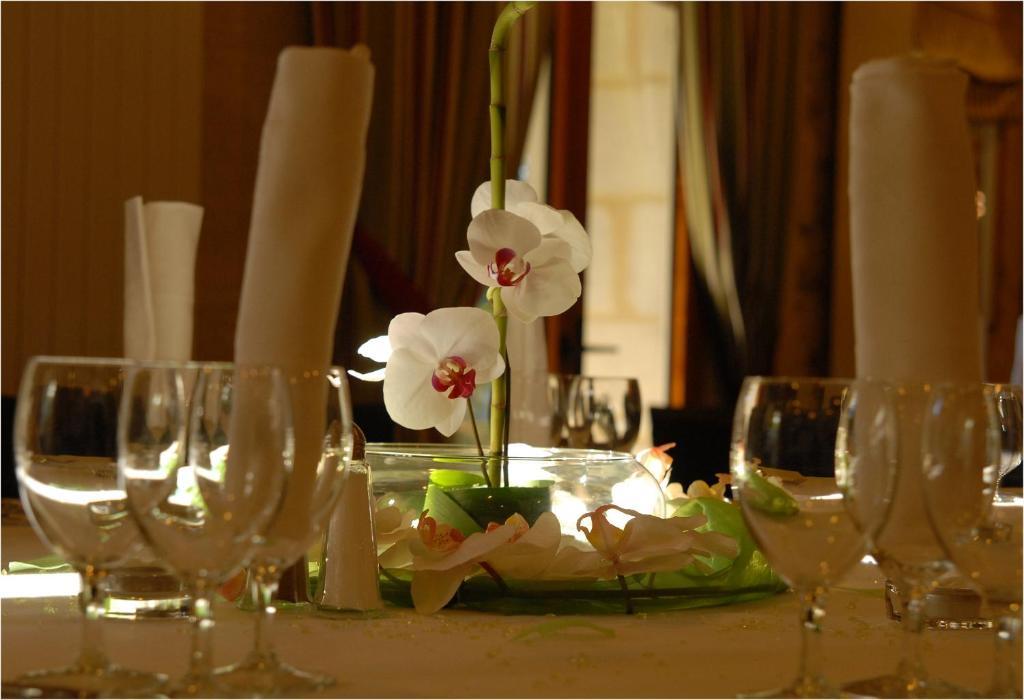 Domaine De Valmont Hotel Barsac  Bagian luar foto